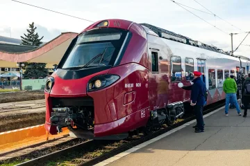 35 електрически влака Coradia Stream и поддръжка идат от Alstom