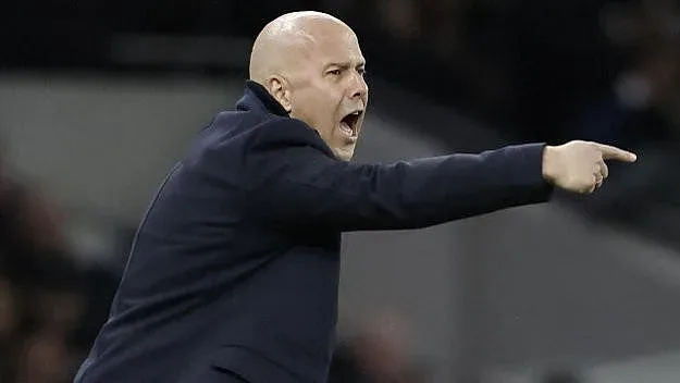 Легенда на Ман Юнайтед със смайващи думи за Слот