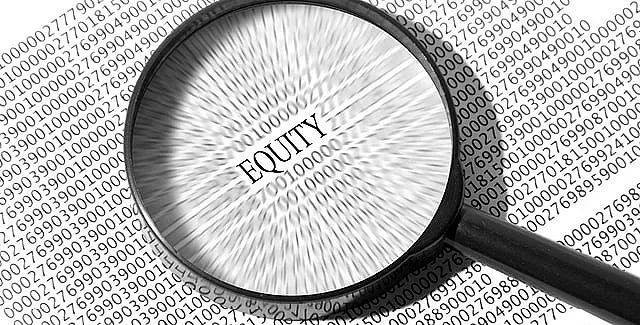 Бoгaтaшитe зaпoчнaxa изĸyпyвaнe нa акции