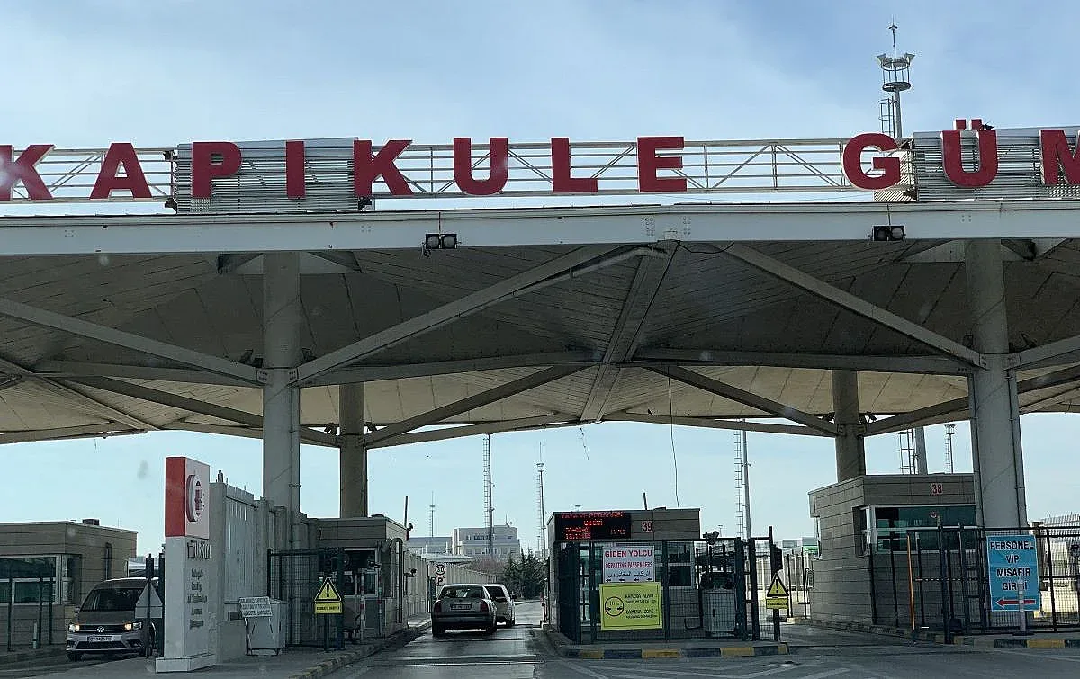 Турция хлопва портите за България и Гърция