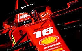 Поставиха под карантина и екип на Ферари