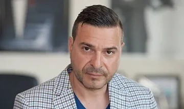 Пребиха главния редактор на 168 часа