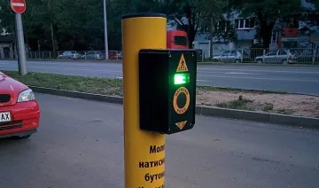 Изключиха копчетата на светофарите в Разград