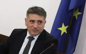 Стопират даването на българско гражданство