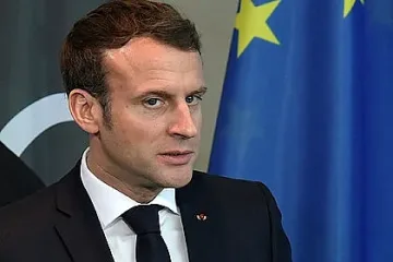 Франция по стъпките на Италия: 15-дневна карантина