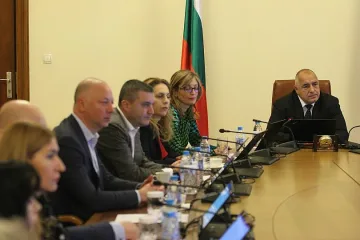 Брифингите от Министерския съвет само по БНТ