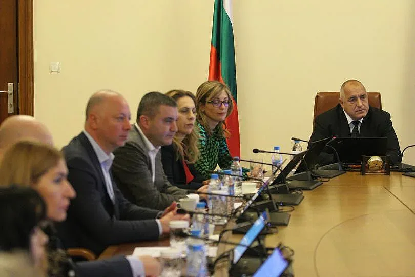 Брифингите от Министерския съвет само по БНТ