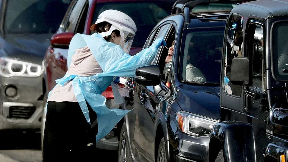 Вирусът сее смърт в цяла Европа