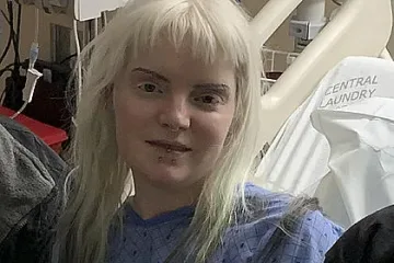 Момичето, което се напива от храна