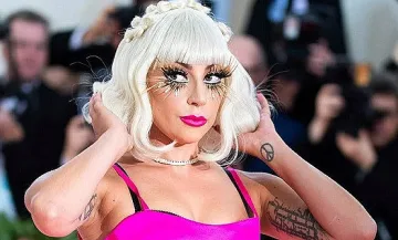 Кръстиха насекомо на Лейди Гага