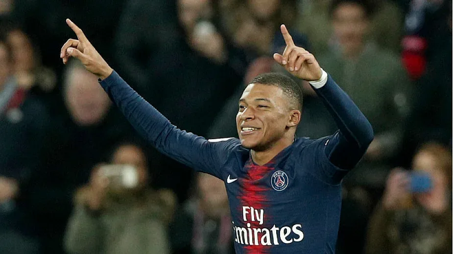 Тестват за коронавирус световен шампион по футбол