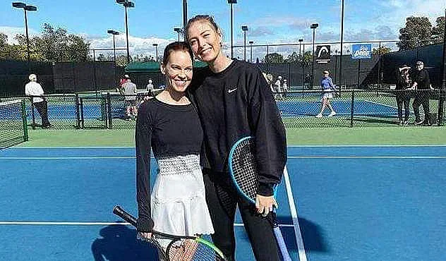 Момичета за милиони играха тенис в Лос Анджелис