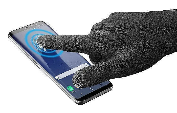 Коронавирус! Ръкавици за светофари и асансьори