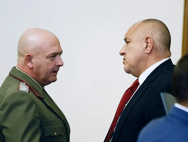 Борисов привика оперативния щаб за коронавируса