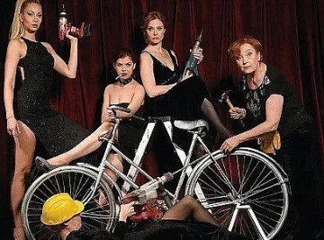 Звезди и вино в Армейския театър за 8 март