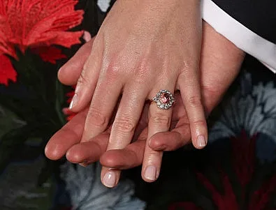 Младоженец пусна секс видео на булката с друг