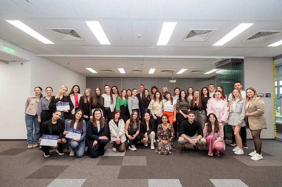 Студенти от НБУ създадоха комуникационни стратегии за финалистите от Vivacom Регионален грант