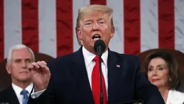 Тръмп дари тримесечна заплата