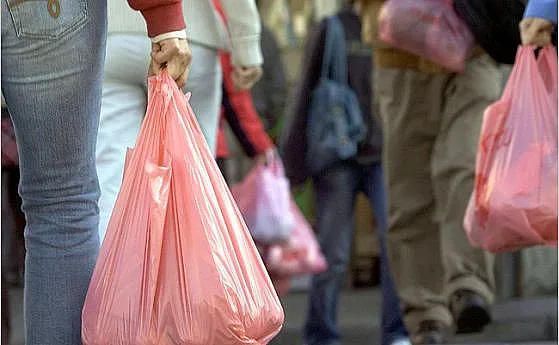 Ню Йорк се отказа от найлоновите торбички