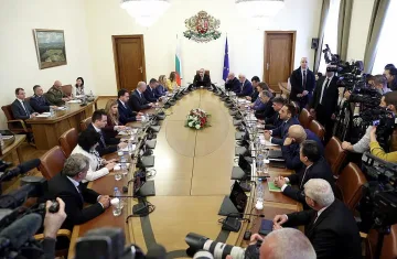 За коронавируса: Дезинфекцират метро и рейсове(ОБЗОР)