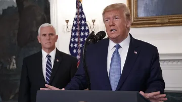 Тръмп тежи повече от коронавируса