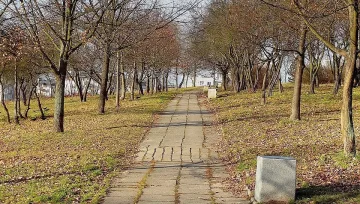 По-силен вятър, по-топло време
