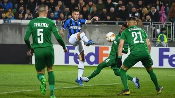 Паника? БФС иска отлагане на три мача на Лудогорец