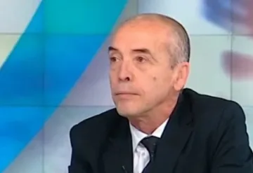 Лекар: Избягвайте да се ръкувате