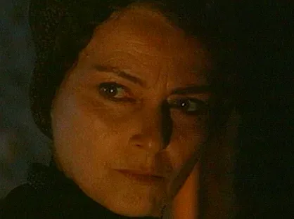 Гледаме Коканова и Баташов във „Вампир“