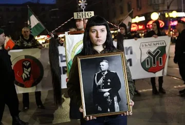 Луковмарш и протест срещу него