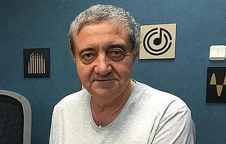 Издателите имат няколко богопомазани автори