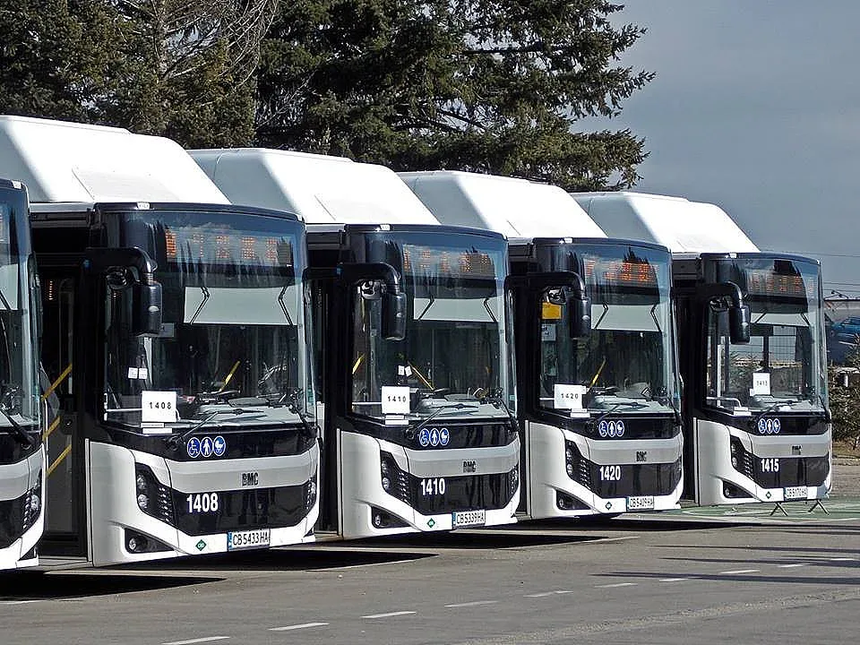 Допълнителен транспорт за Задушница в София