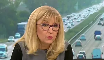 Аврамова категорична: Камери не означават глоба