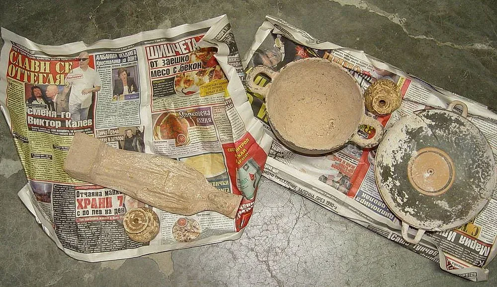 Купища нереставрирана археология на Московска 43