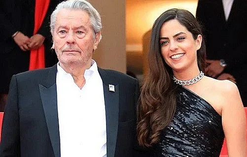 Ален Делон отново стана дядо