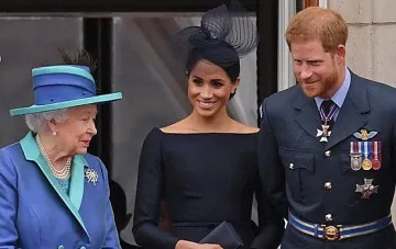 Кралицата отне „Sussex Royal“ от Хари и Меган