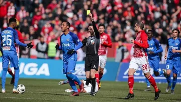 Битка, подкрепа и две нули на Вечното дерби