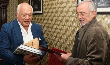 Ерик-Еманюел Шмит: Господ е разочарован от своята публика
