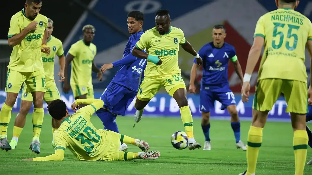 Две нули и отменена дузпа в голямото дерби на кръга