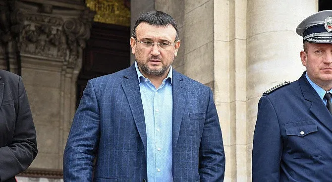 Спешна среща в МВР заради банковите обири