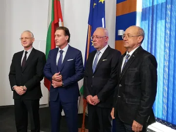 Бизнесът иска по-бързо в еврозоната