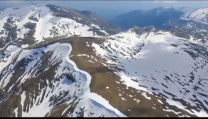 Вдигат заслони по маршрута до връх Ботев