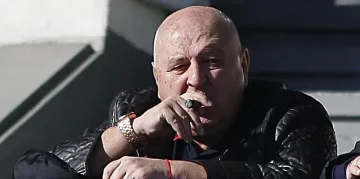 Разследват за расизъм президента на Славия
