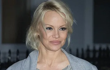 Памела Андерсън с писмо до депутатите ни