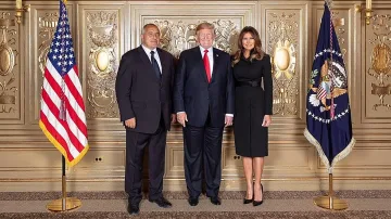 Мелания писа на Борисов