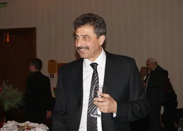 Сръбски лидер : Предайте Цветан Василев на България