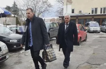 Собственикът на депото в Дупница се предаде