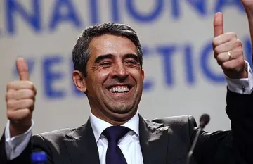 Плевнелиев: Радев обяви война, не иска еврозоната