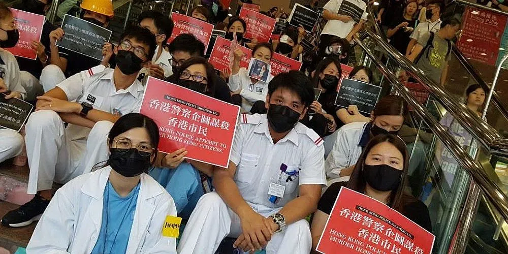 Напрежение между Китай и САЩ за Хонг конг