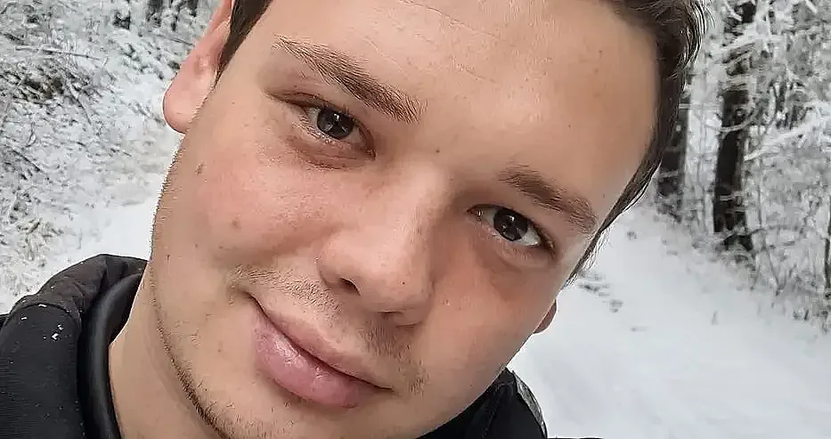 Ето момчето, заради което семейството се самоуби